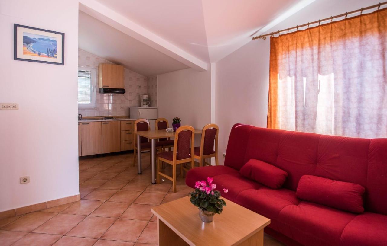 Apartmani Nikoletic Klek Bagian luar foto