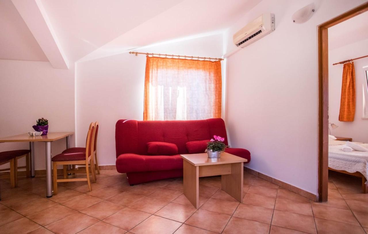 Apartmani Nikoletic Klek Bagian luar foto