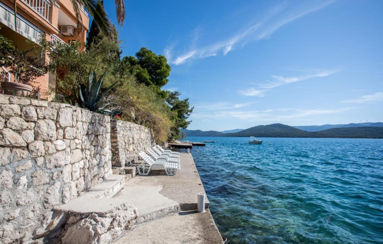 Apartmani Nikoletic Klek Bagian luar foto