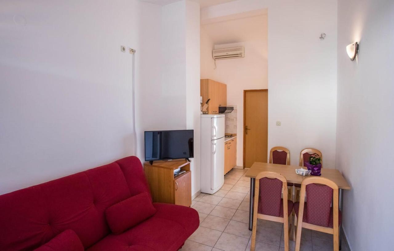 Apartmani Nikoletic Klek Bagian luar foto
