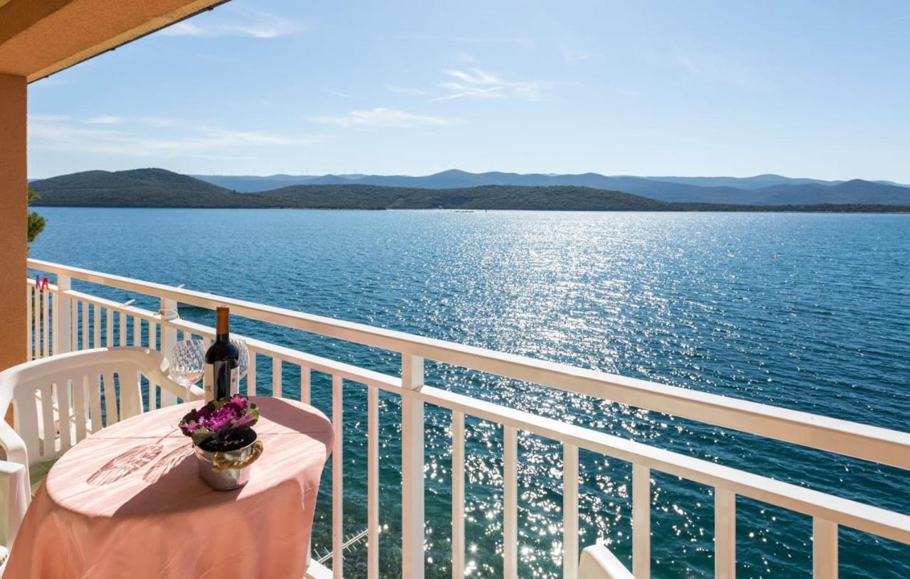 Apartmani Nikoletic Klek Bagian luar foto