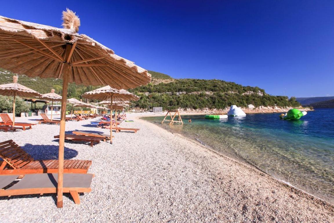 Apartmani Nikoletic Klek Bagian luar foto