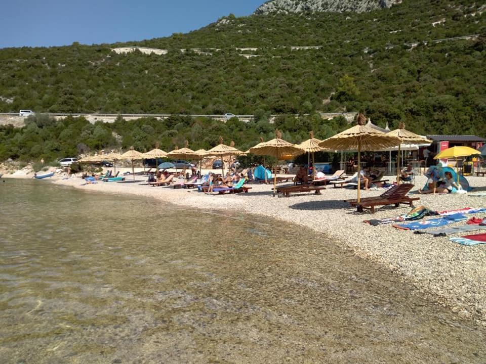 Apartmani Nikoletic Klek Bagian luar foto
